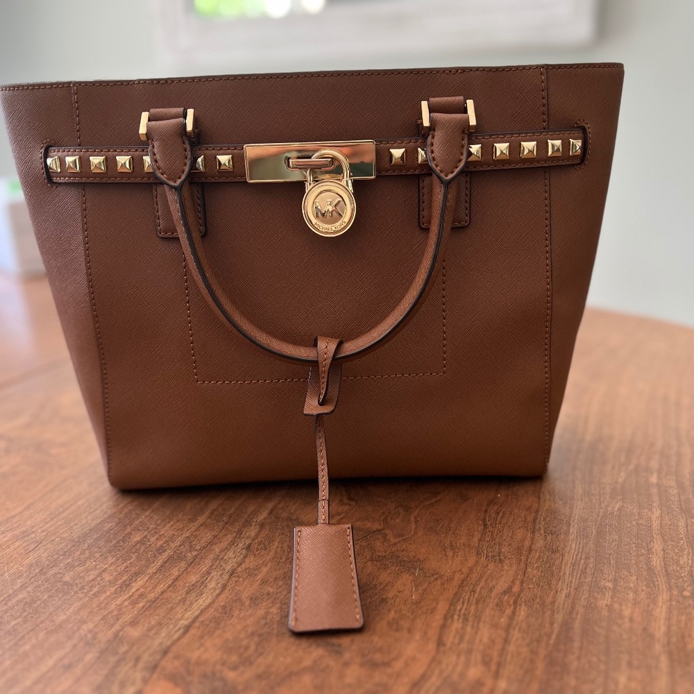 Michael Kors hand bag